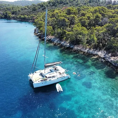 Grey Goose Catamaran Πλωτό κατάλυμα Σπλιτ